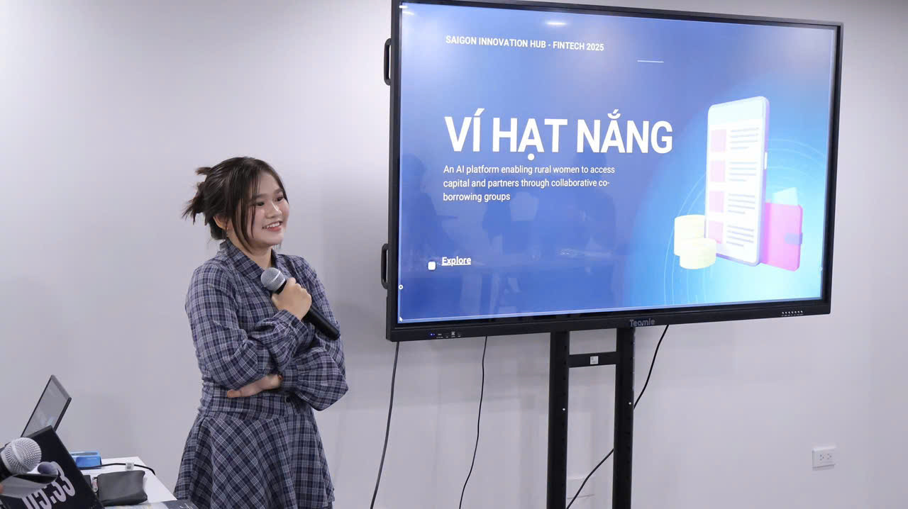 Màn hình tương tác thông minh Teamie 65 INCH