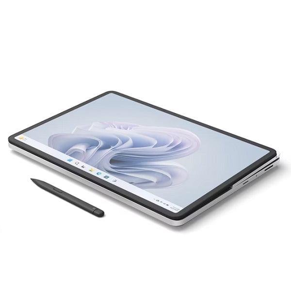 Microsoft Surface Laptop Studio Intel® Core™ i5-11300H/ 16GB/ 256GB/ Intel® Iris® Xe Graphics/ 14.4 inches PixelSense™ Flow Display/ Like new