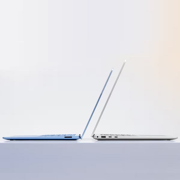 Microsoft Surface Laptop 7 Snapdragon® X Elite (12 Core), 16GB RAM, 512GB SSD 13.8 inch (2304 x 1536) Touch Windows 11